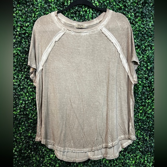 Zenana Outfitters Tops - Zenana Washed Ultra Soft Jersey Reverse Seam Tee - Medium NEW